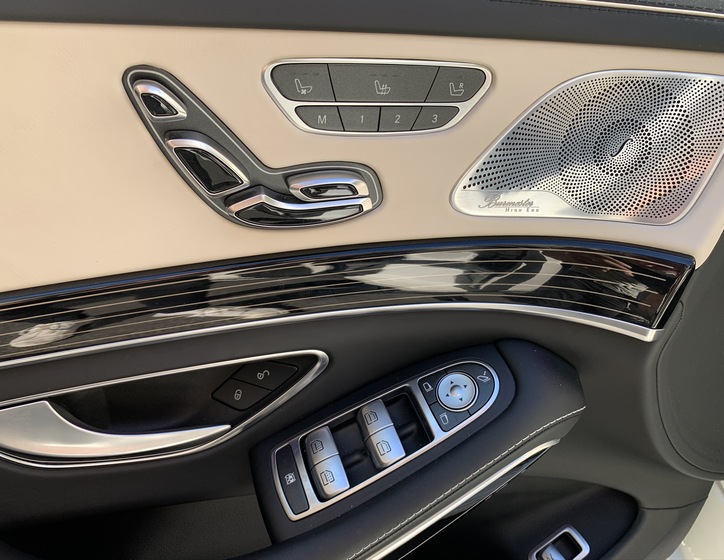 Mercedes-Benz Ostatní 6