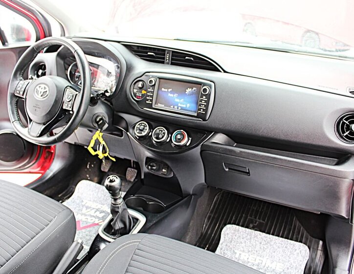 Toyota Yaris Hatchback 1,5 l 82 kw