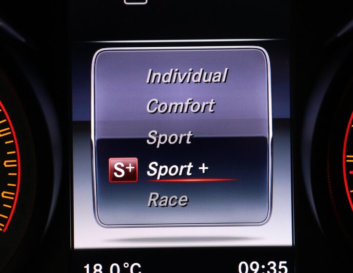 Mercedes-Benz AMG GT Kupé 4,0 l 430 kw