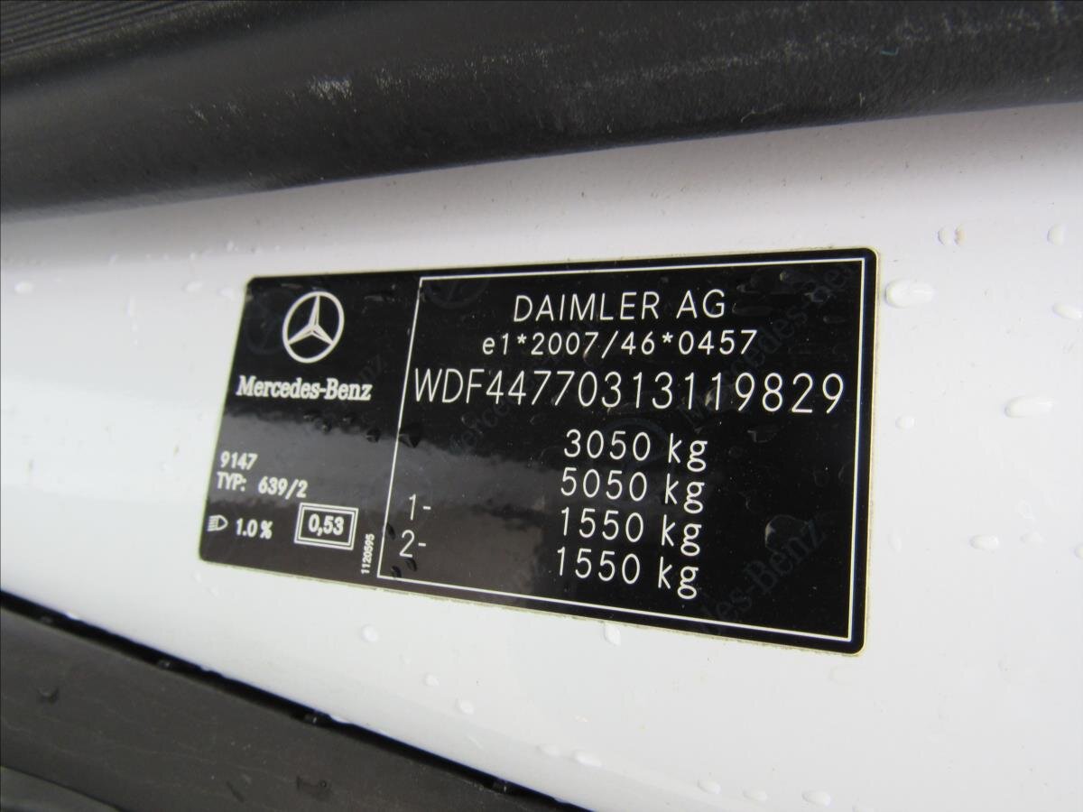 Mercedes-Benz Vito Kombi 2,1 l 100 kw