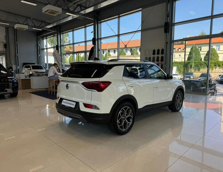 SsangYong Korando 7