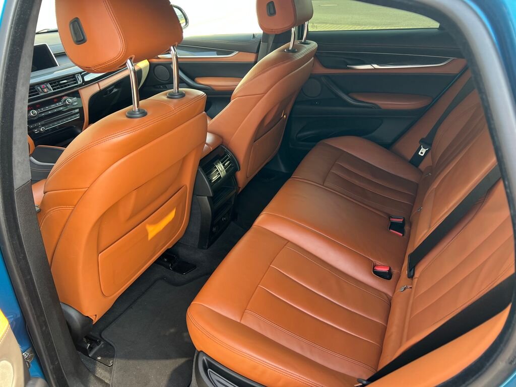 BMW X6 SUV / Terénní 4,4 l 512 kw