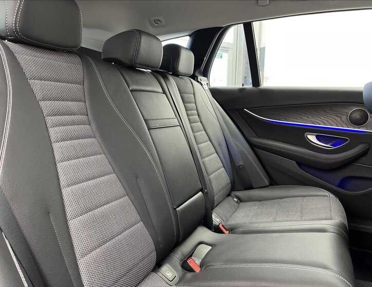 Mercedes-Benz Třídy E Kombi 2,0 l 147 kw