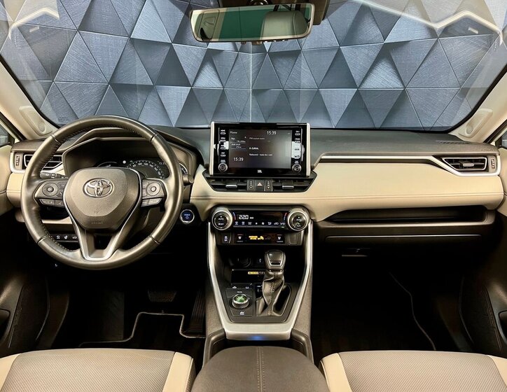 Toyota RAV4 SUV 2,5 l 163 kw