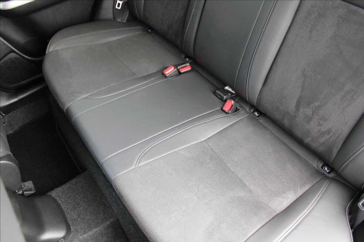 Suzuki Vitara SUV / Terénní 1,6 l 88 kw