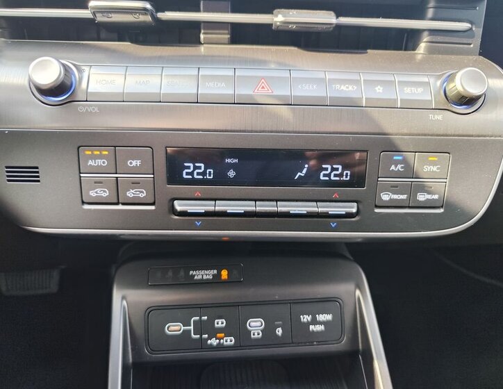 Hyundai Kona SUV / Terénní 1,6 l 102 kw