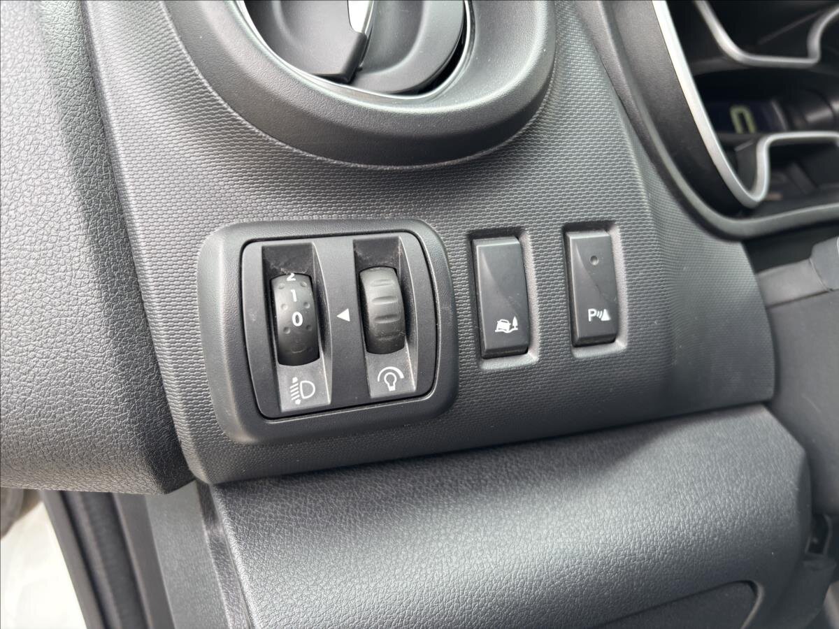 Renault Trafic Skříň 2,0 l 88 kw