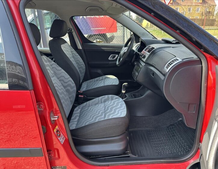 Škoda Roomster MPV 1,4 l 63 kw