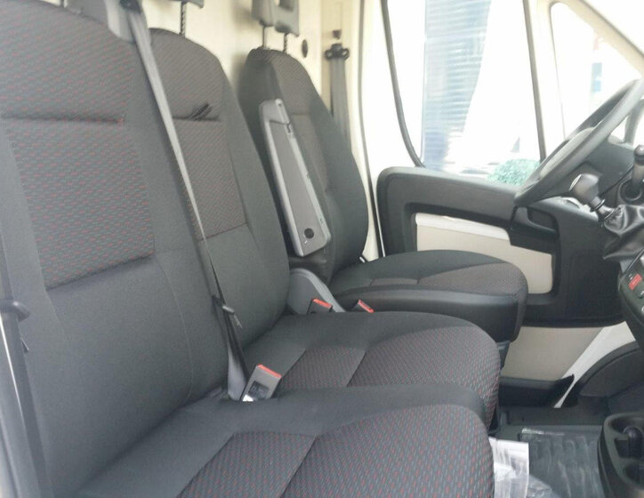Peugeot Boxer 7