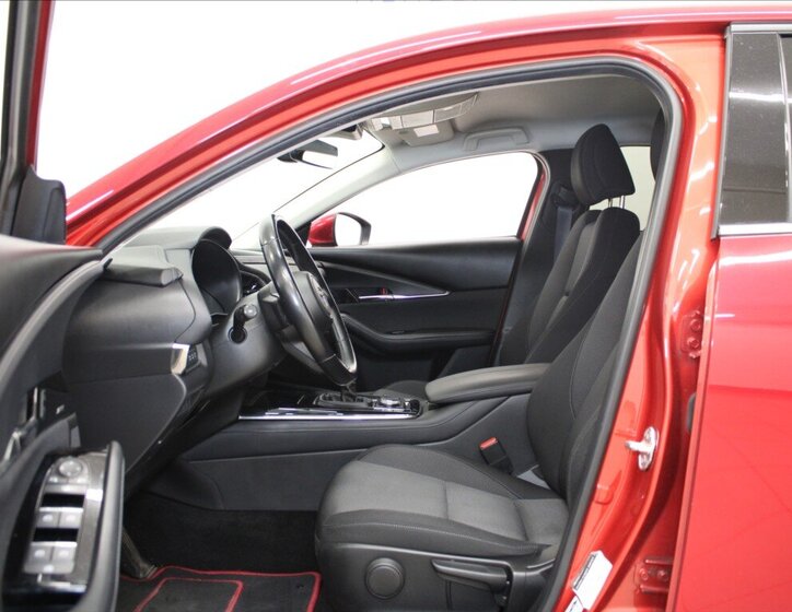 Mazda CX-30 SUV / Terénní 2,0 l 137 kw