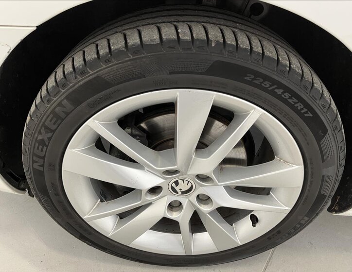 Škoda Octavia Kombi 1,5 l 110 kw