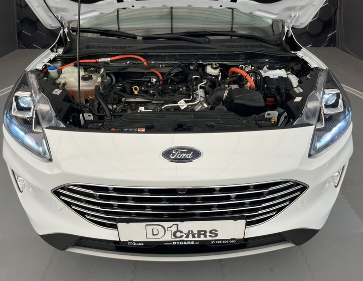 Ford Kuga SUV / Terénní 2,5 l 140 kw