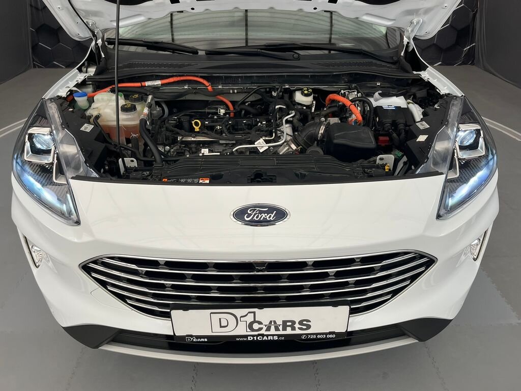 Ford Kuga SUV / Terénní 2,5 l 140 kw