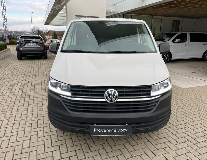 Volkswagen Transporter 9