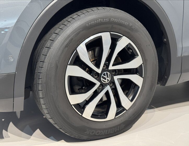 Volkswagen Tiguan SUV / Terénní 1,5 l 110 kw