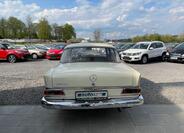 Mercedes-Benz Ostatní 5