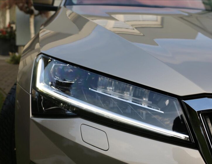 Škoda Superb Kombi 2,0 l 147 kw