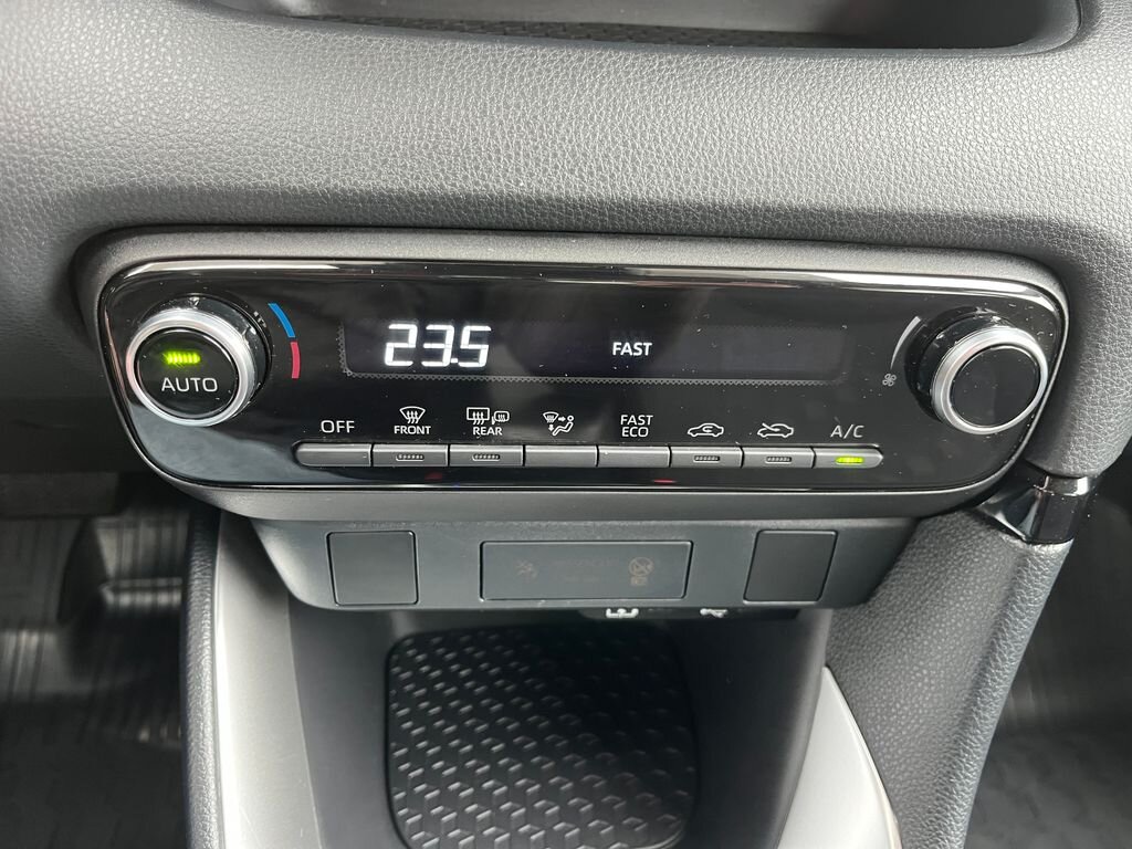 Toyota Yaris Hatchback 1,5 l 68 kw