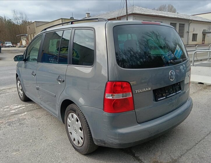 Volkswagen Touran MPV 1,9 l 66 kw