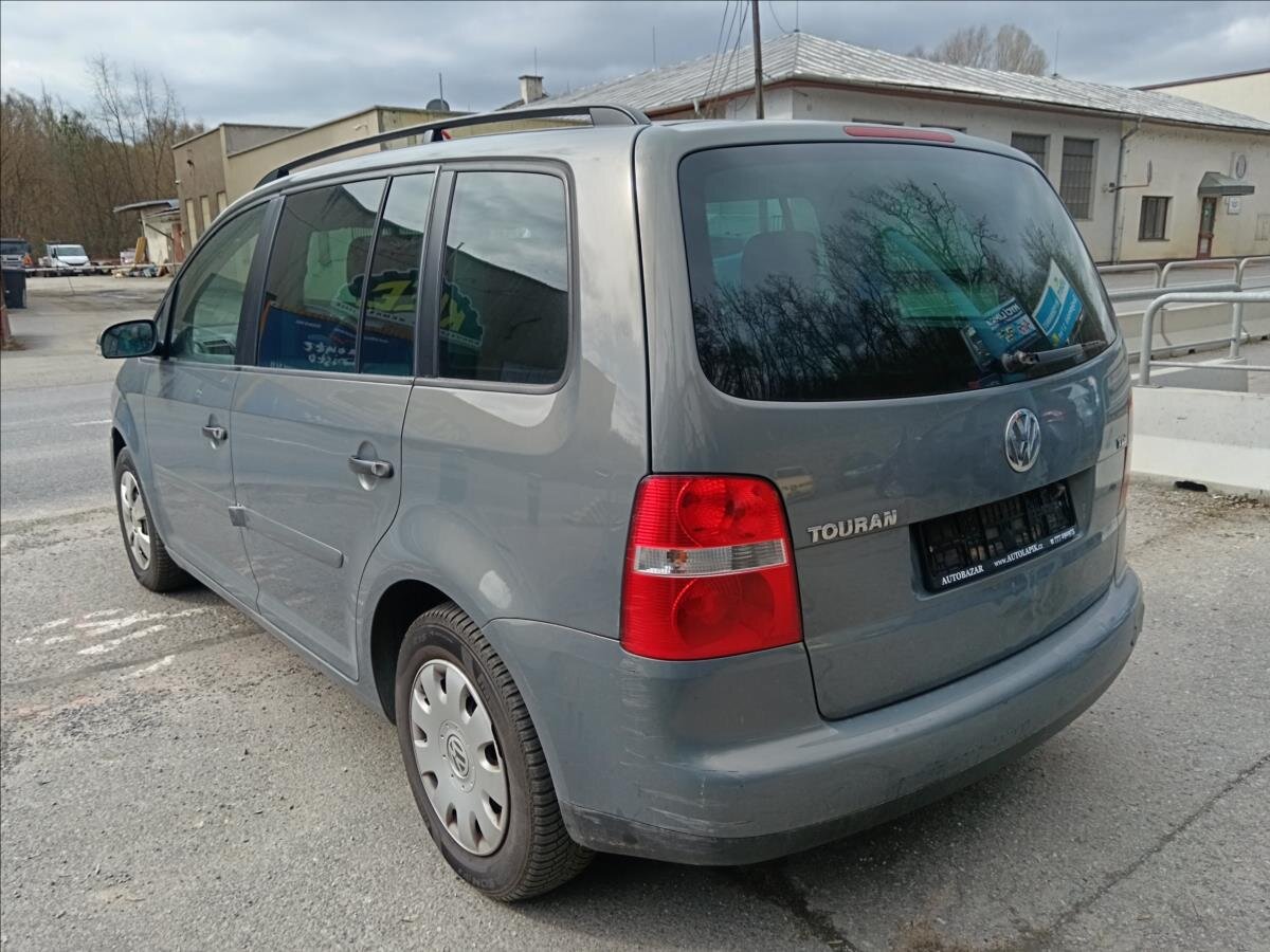 Volkswagen Touran MPV 1,9 l 66 kw
