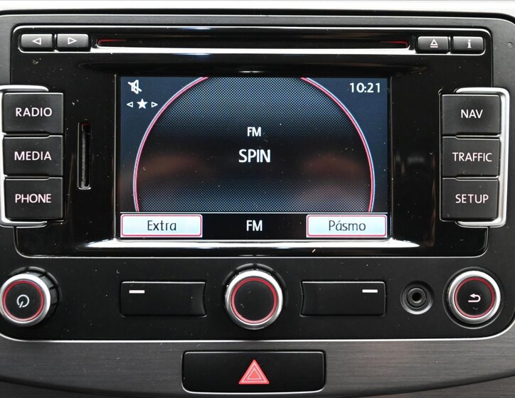 Volkswagen Passat Kombi 1,6 l 77 kw