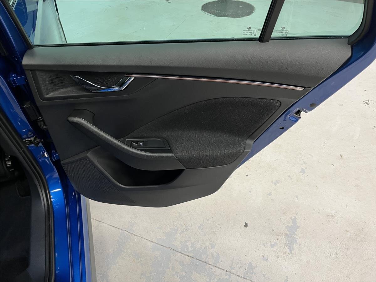 Škoda Kamiq SUV 999,0 85 kw