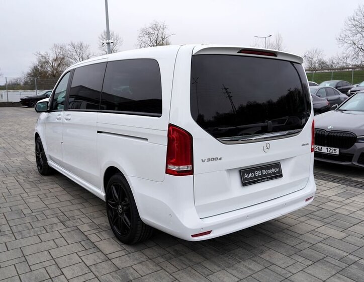 Mercedes-Benz Třídy V MPV 2,0 l 174 kw