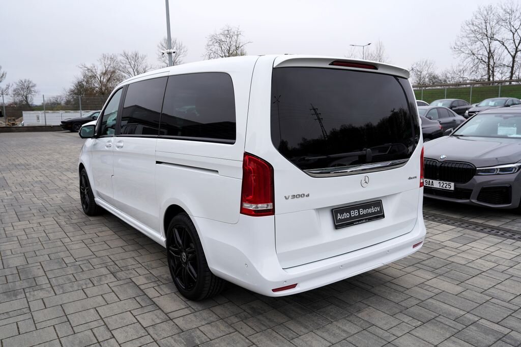 Mercedes-Benz Třídy V MPV 2,0 l 174 kw