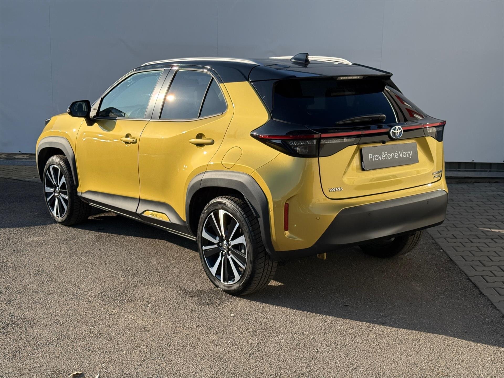 Toyota Yaris Cross SUV 1,5 l 68 kw