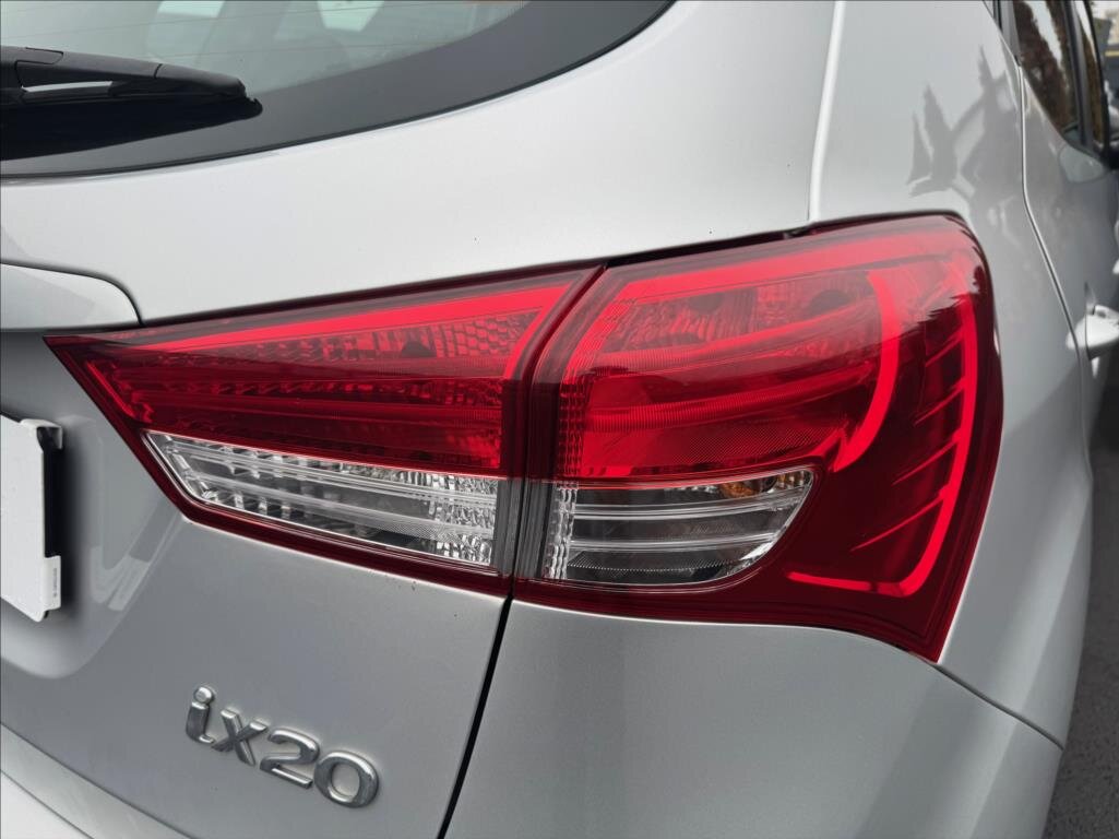 Hyundai ix20 MPV 1,6 l 91 kw