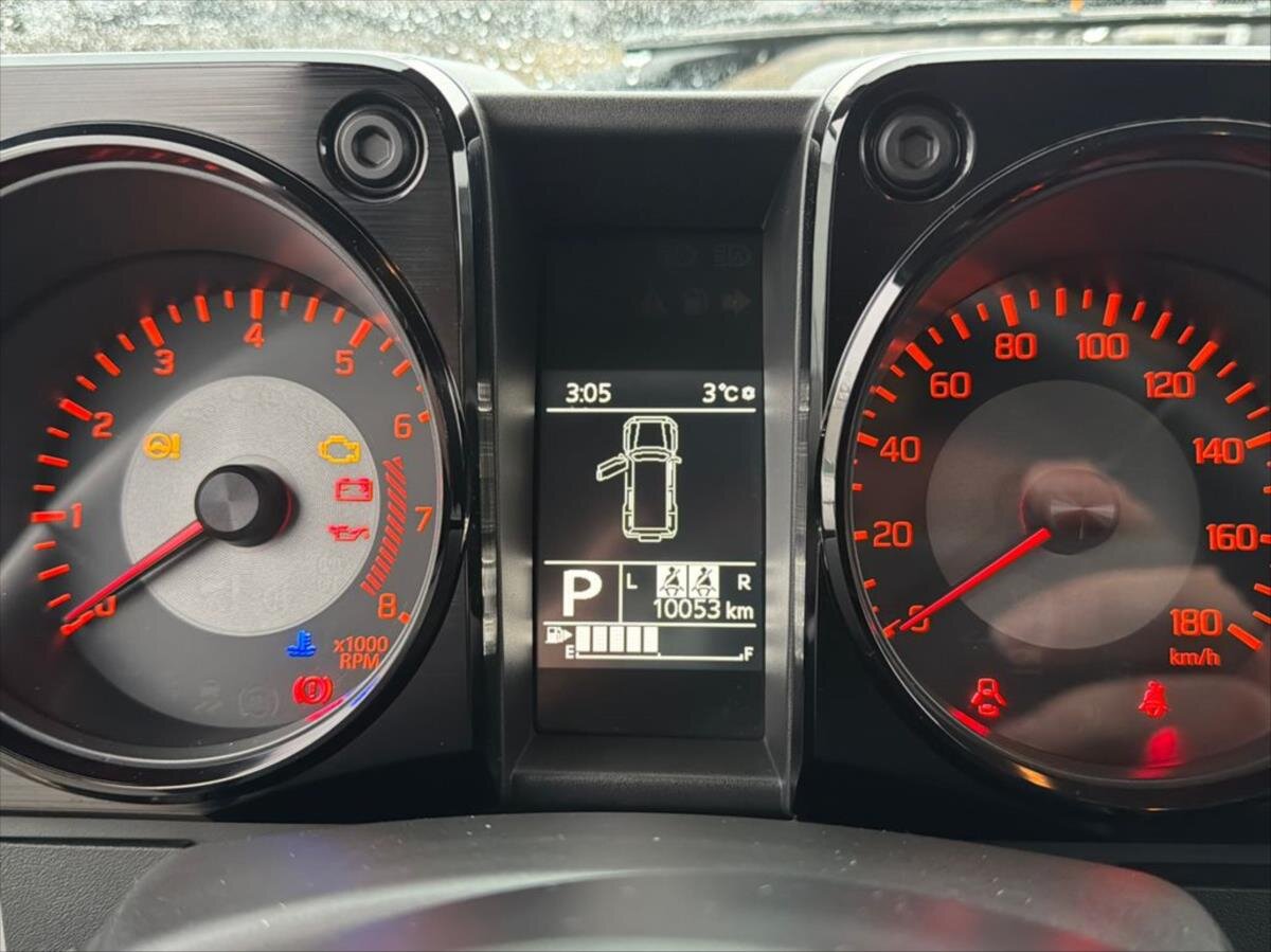 Suzuki Jimny Kombi 1,5 l 75 kw