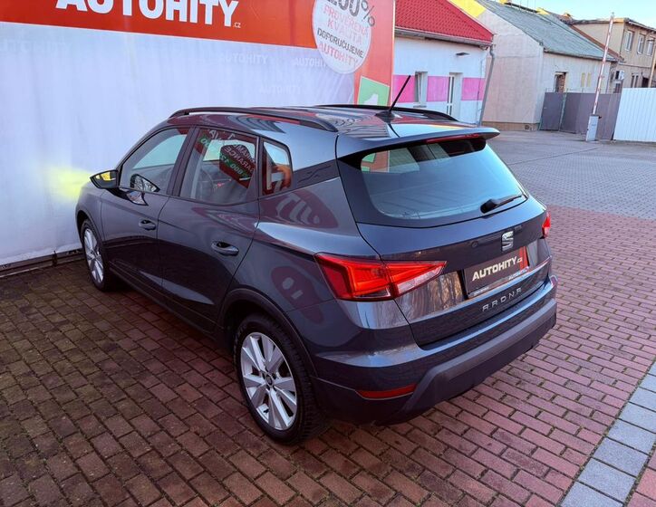 Seat Arona 9