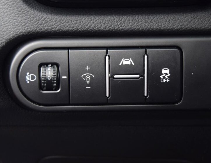 KIA XCeed SUV / Terénní 998,0 84 kw