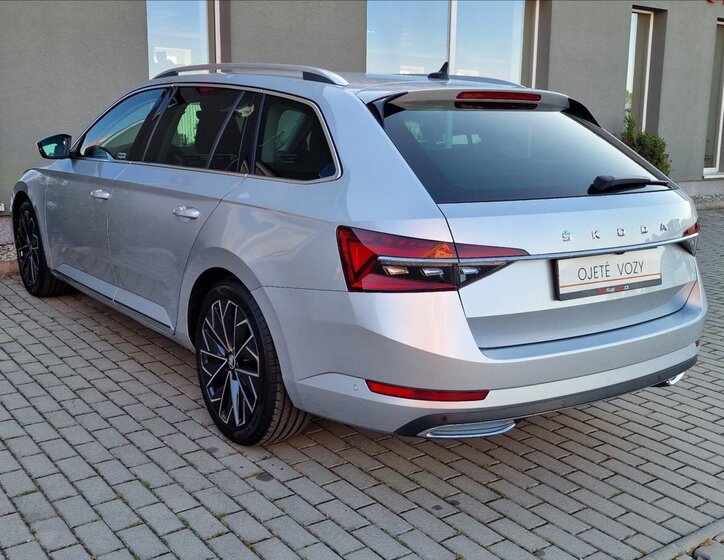 Škoda Superb Kombi 2,0 l 147 kw