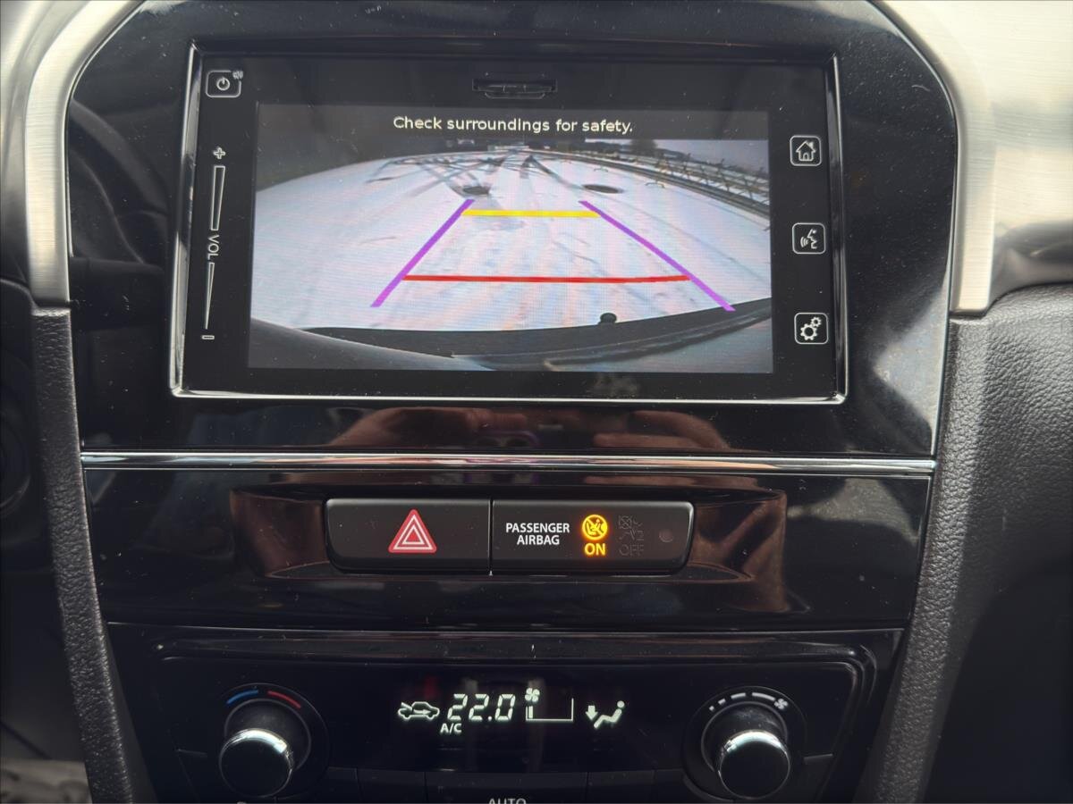 Suzuki Vitara SUV 1,4 l 103 kw