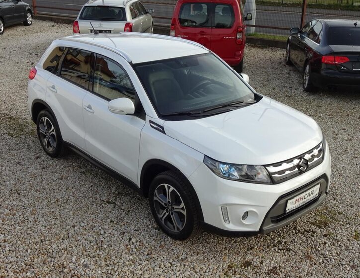Suzuki Vitara 1