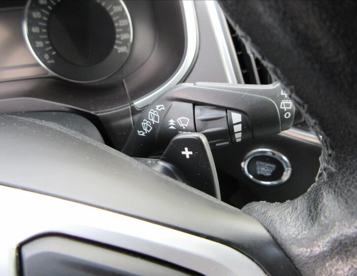 Ford Galaxy Kombi 2,0 l 154 kw