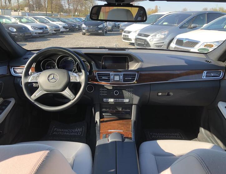 Mercedes-Benz Třídy E 10