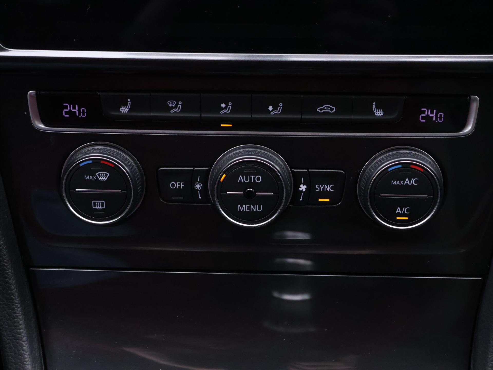 Volkswagen Golf Kombi 999,0 81 kw