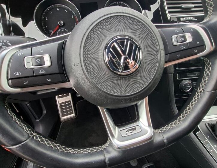 Volkswagen Golf Hatchback 1,4 l 110 kw