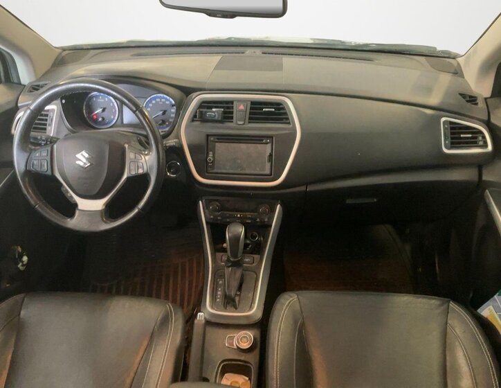 Suzuki SX4 S-Cross SUV 1,6 l 88 kw