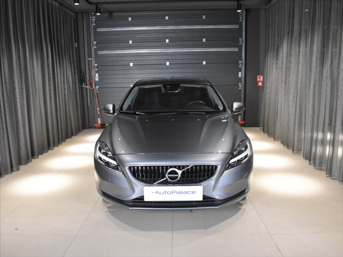 Volvo V40 Hatchback 1,5 l 112 kw