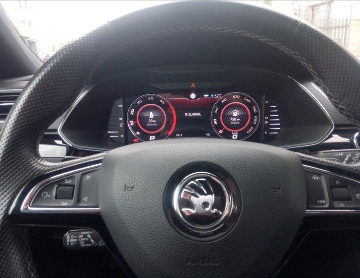 Škoda Superb Kombi 2,0 l 140 kw