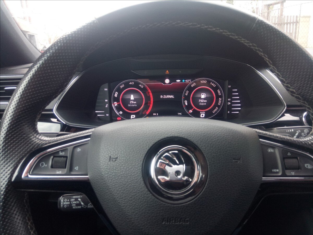 Škoda Superb Kombi 2,0 l 140 kw