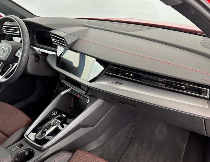 Audi A3 Hatchback 1,5 l 110 kw