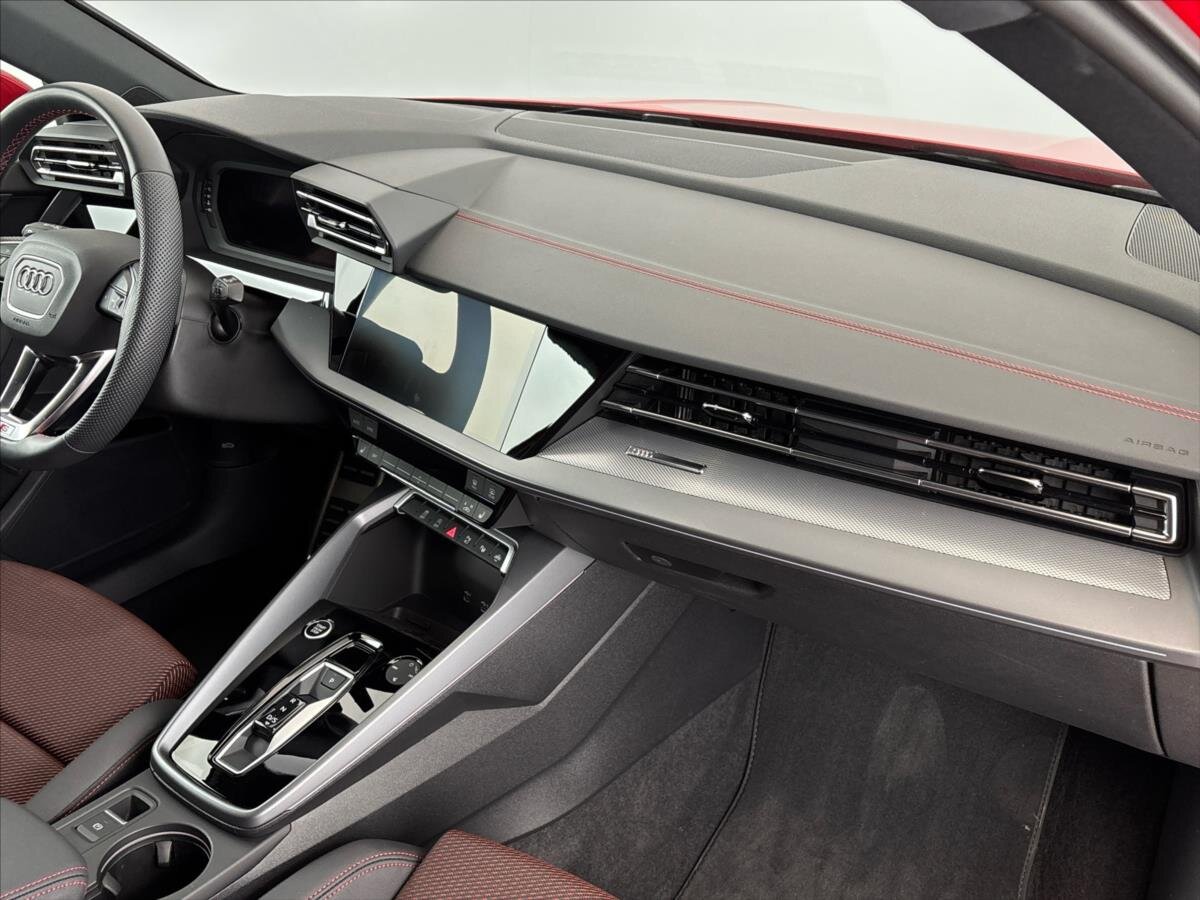 Audi A3 Hatchback 1,5 l 110 kw