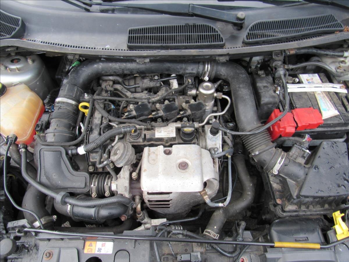 Ford Fiesta Hatchback 998,0 74 kw