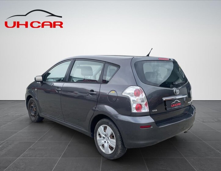 Toyota Corolla Verso 7