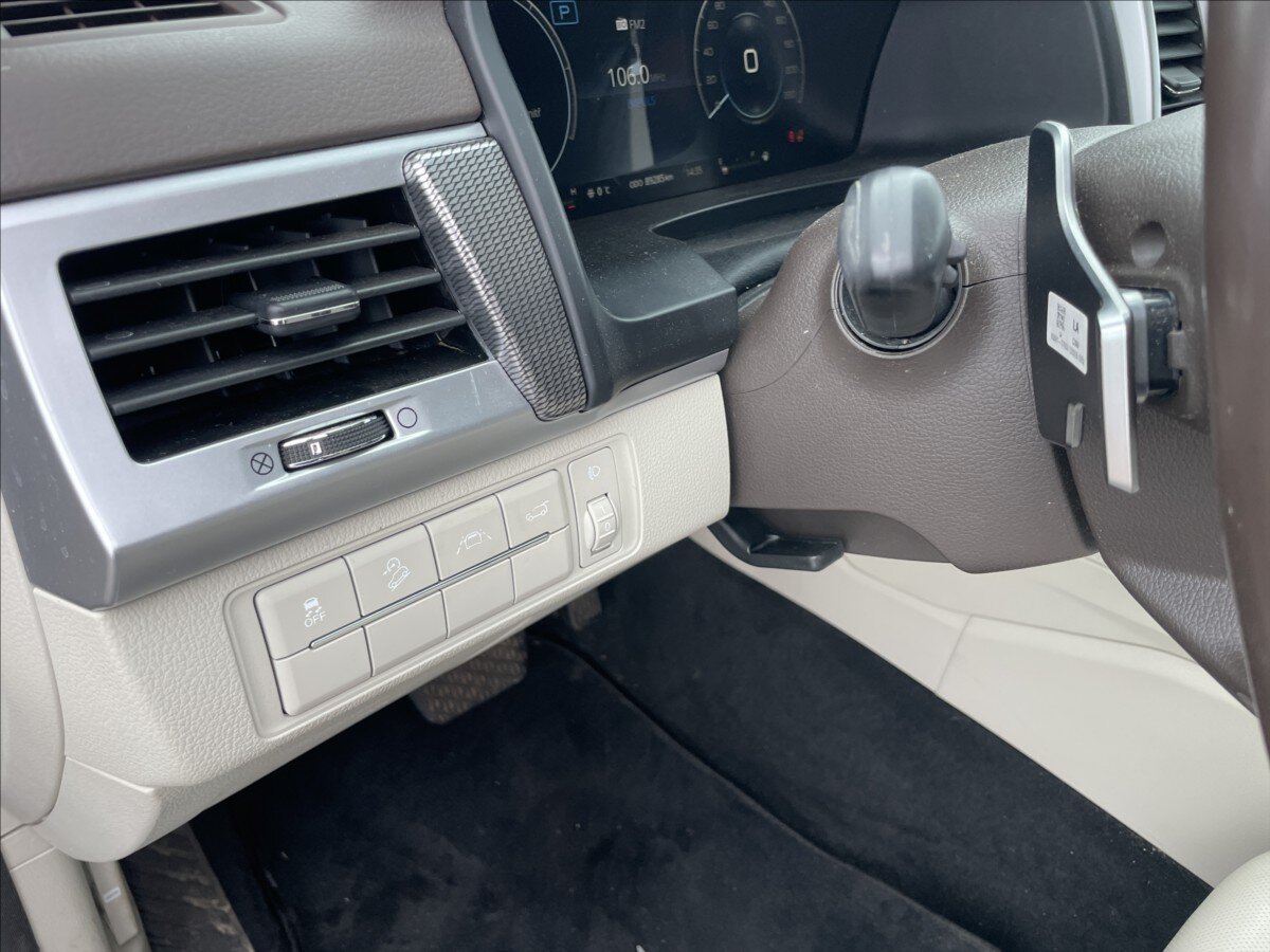 SsangYong Rexton Kombi 2,2 l 148 kw