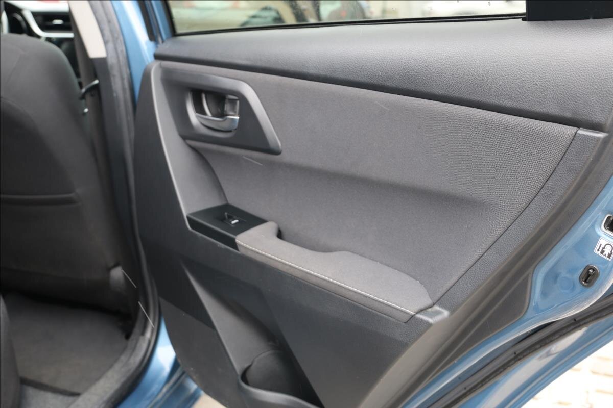 Toyota Auris Kombi 1,6 l 97 kw